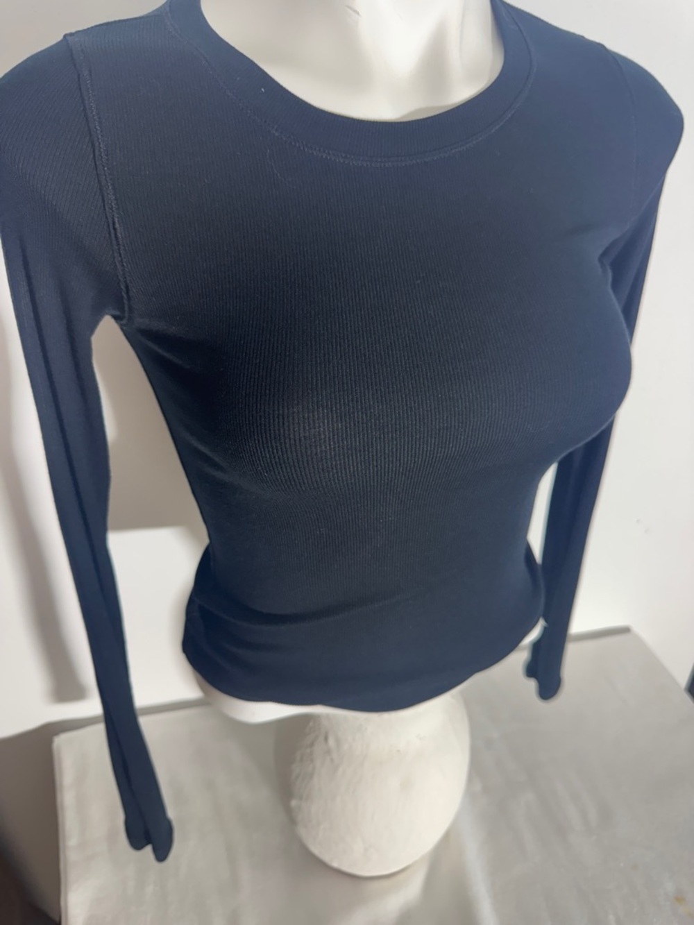 Wilfred  black Ribbed Long-Sleeve Crew Top